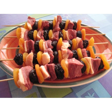 BROCHETTE  DE CANARD ABRICOTS PRUNEAUX